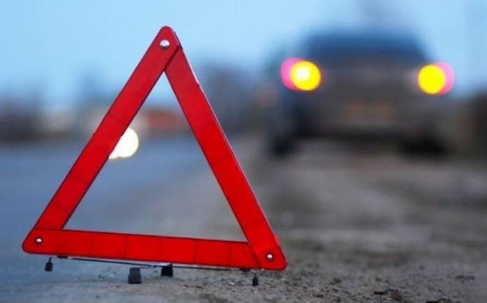 Сотрудники отеля в Шабране пострадали в дорожной аварии
