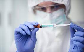 Заболеваемость коронавирусом в России за неделю выросла почти на 40%

