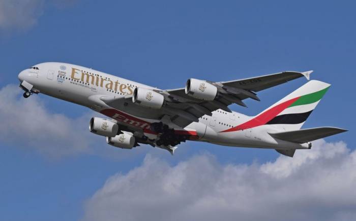 Emirates заказала у Boeing самолеты более чем на 50 млрд долларов
