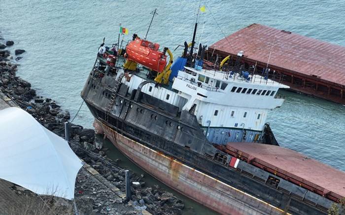 Число погибших членов экипажа затонувшего турецкого сухогруза возросло до двух человек
