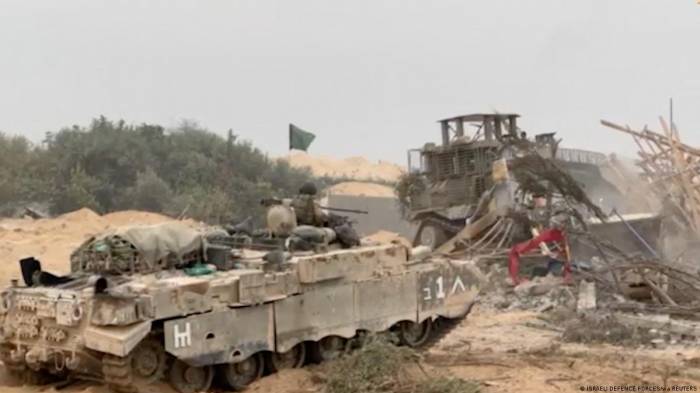 Беспилотник ЦАХАЛ поразил автомобиль с противотанковыми ракетами в секторе Газа

