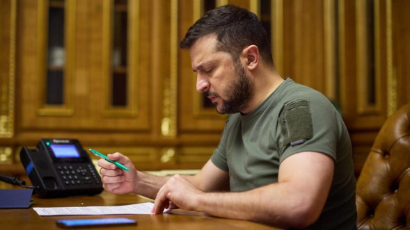 Зеленский подписал закон о госбюджете Украины на 2024 год

