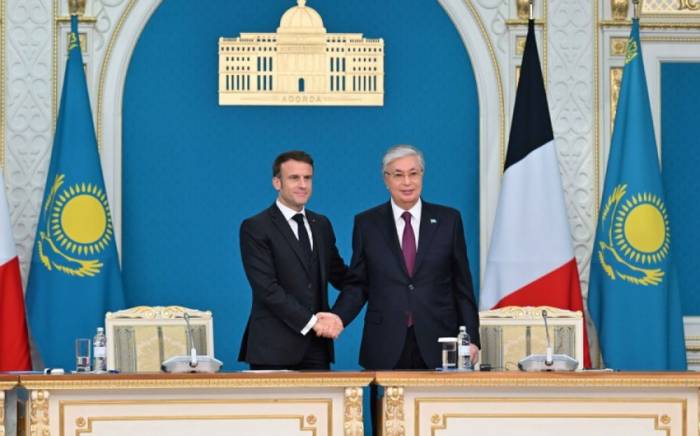 Казахстан и Франция подписали ряд документов по развитию сотрудничества

