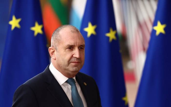 Президент Болгарии наложил вето на соглашение с Украиной о поставке бронетранспортеров
