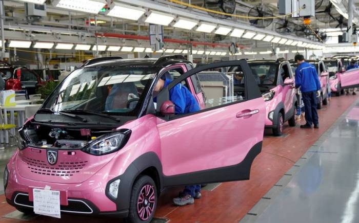 Китай продал рекордное число автомобилей на мировом авторынке
