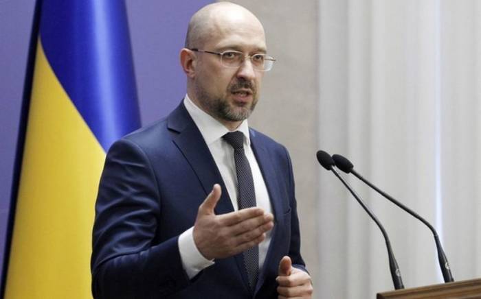 Шмыгаль: ВБ выделяет Украине более 1 млрд долларов

