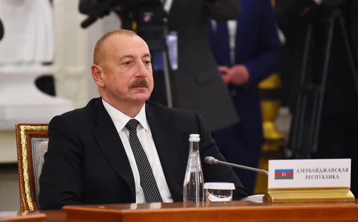 Президент Азербайджана принимает участие на неформальной встрече глав государств СНГ в Санкт-Петербурге -ФОТО

