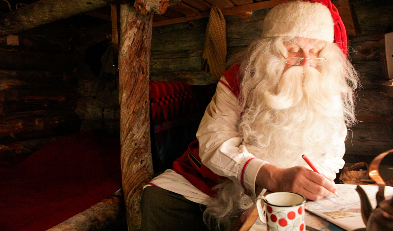Финляндия запретила россиянам писать письма Санта-Клаусу
