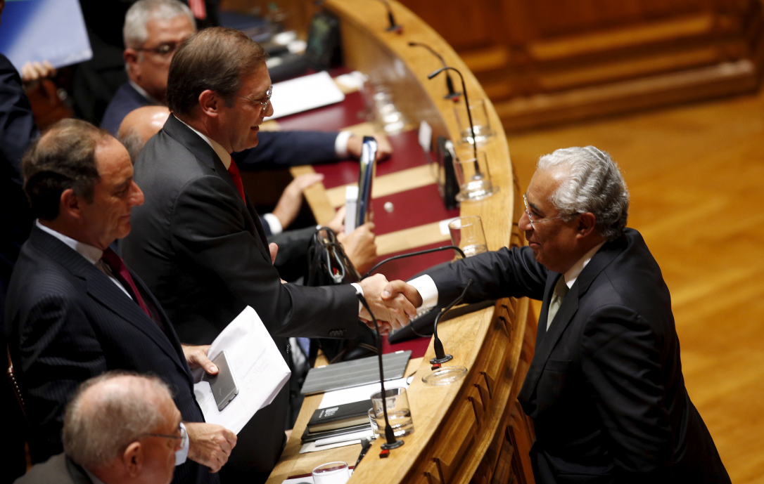 Правительство Португалии отправлено в отставку