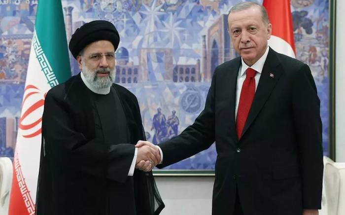 В Анкаре проходит встреча президентов Турции и Ирана

