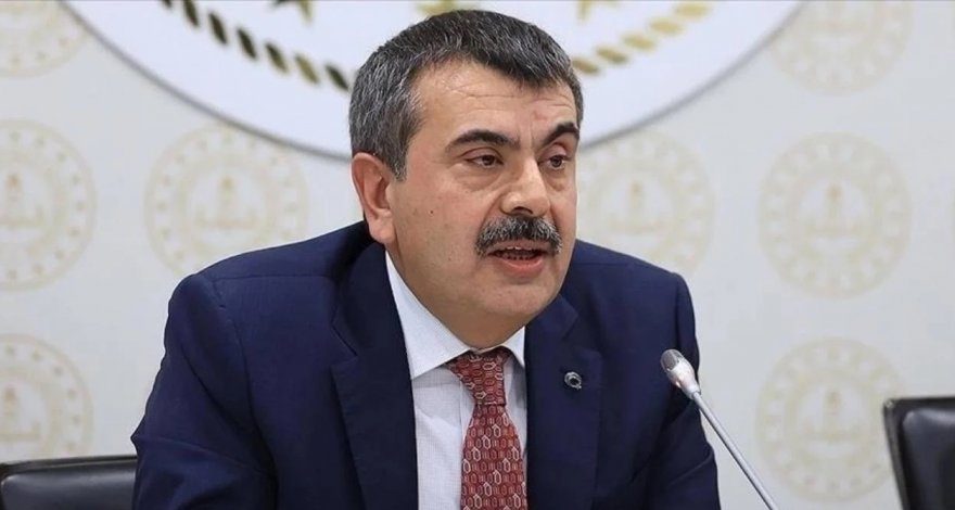 Турецкий министр: Цель визита - укрепление братских связей с Азербайджаном