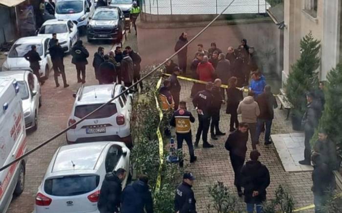 Число задержанных после стрельбы в церкви в Стамбуле превысило 50 человек
