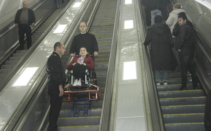 В 2023 году в бакинском метро услугой сопровождения воспользовались 918 пассажиров
