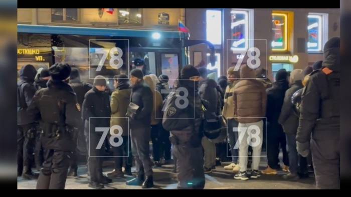 В Санкт-Петербурге в новогоднюю ночь задержали около 3 тыс. мигрантов

