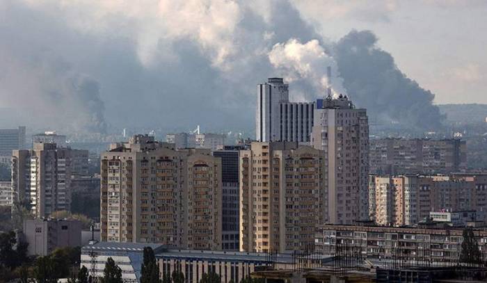 В Киеве и Харькове прогремели взрывы
