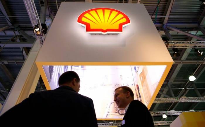 Shell приостановила движение судов в Красном море

