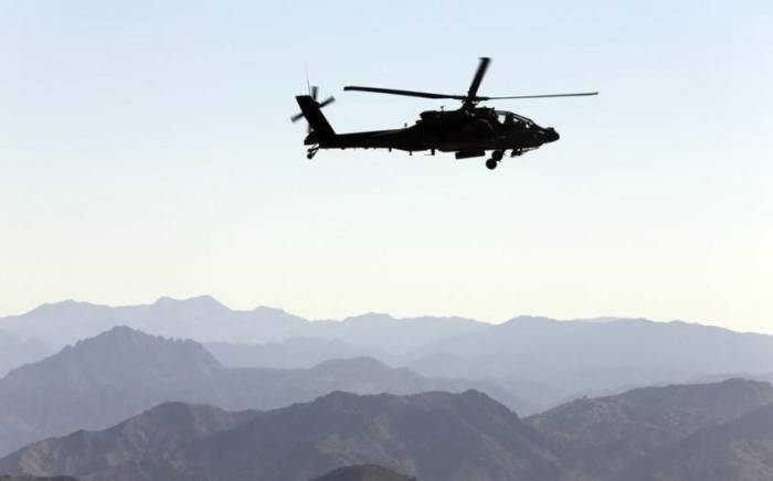 В Канаде в горах обнаружили разбившийся вертолет

