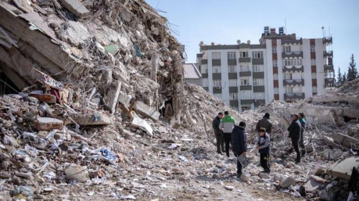 Минздрав Казахстана назвал количество обратившихся за помощью в Алма-Ате после землетрясения
