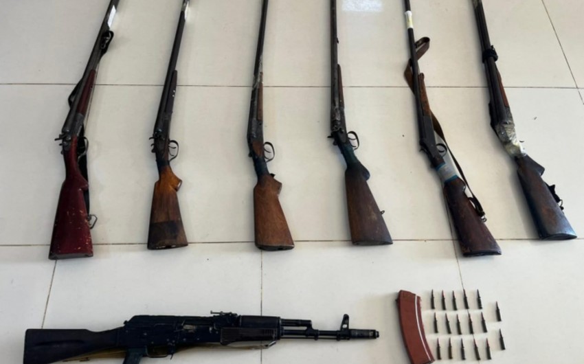 В Ханкенди и Ходжалы обнаружено большое количество оружия и боеприпасов