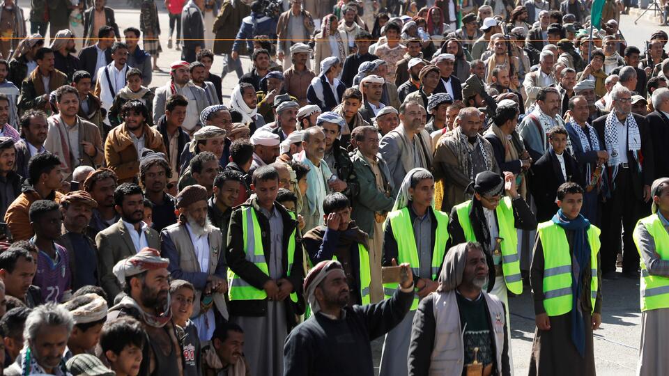 Десятки тысяч человек вышли на демонстрации в Йемене