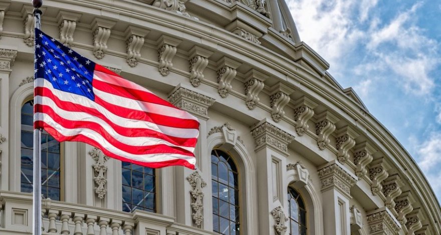 В Сенате США призвали ввести санкции против Венгрии
