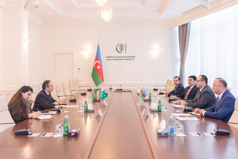 Обсуждены вопросы экспорта азербайджанской сельскохозпродукции в Пакистан
