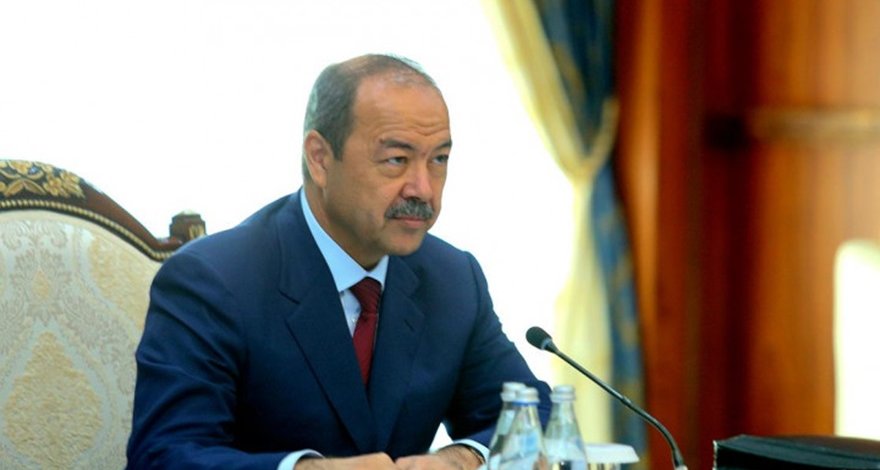 Премьер-министр Узбекистана поздравил Али Асадова