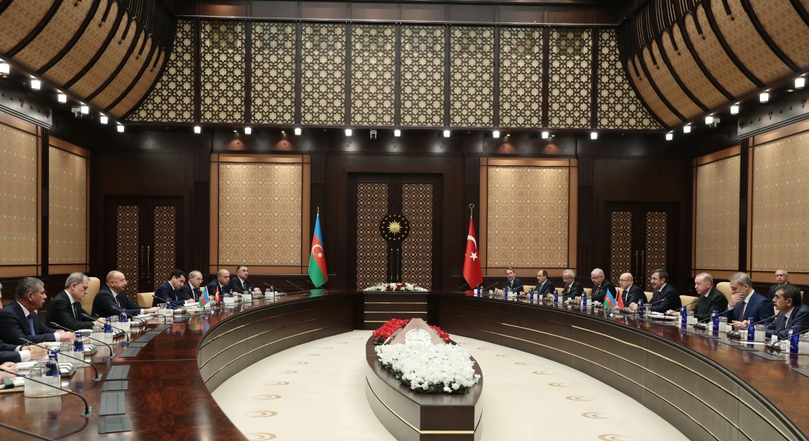Азербайджан и Турция подписали ряд межгосударственных соглашений