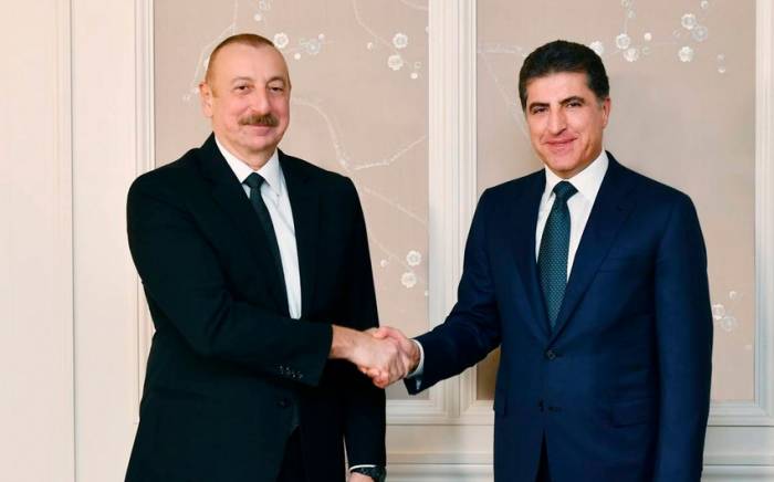 Нечирван Барзани позвонил президенту Ильхаму Алиеву
