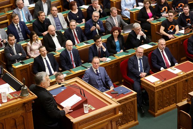 Венгерский парламент одобрил вступление Швеции в НАТО
