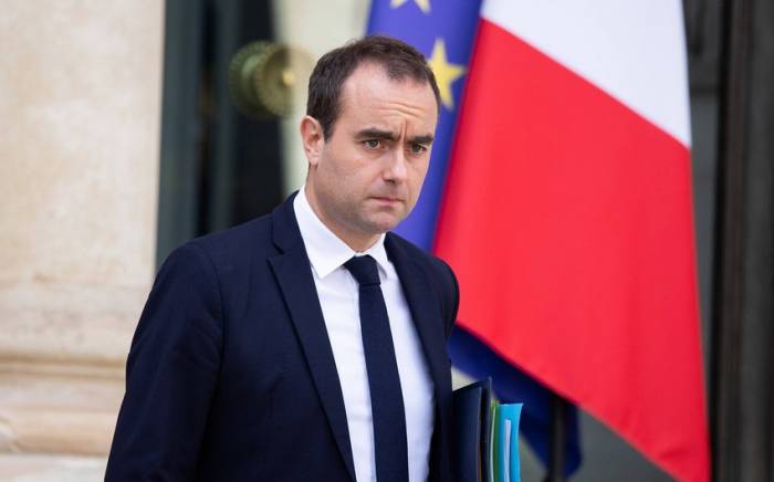 Министр обороны Франции: Макрон не говорил об отправке войск в Украину
