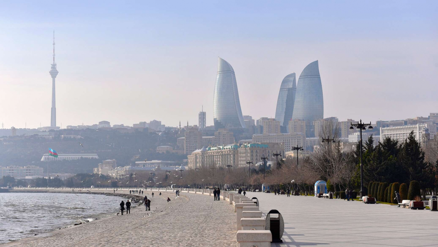 В Баку ожидается 9 градусов тепла