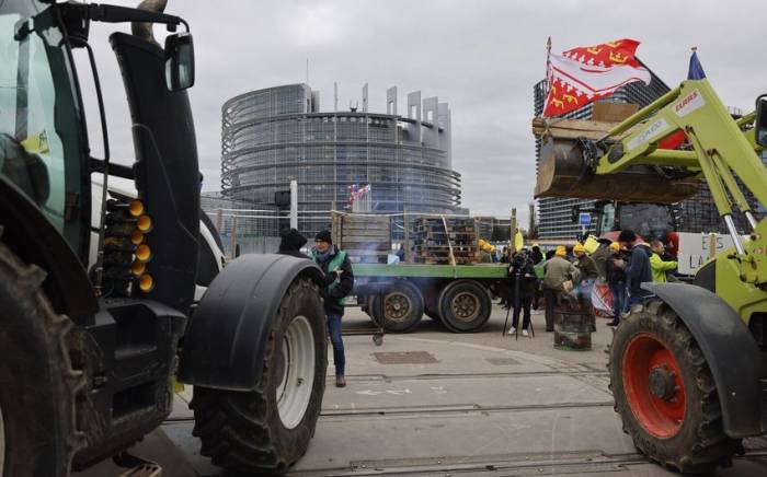 Итальянские фермеры готовятся к акциям протеста в Риме и Сан-Ремо
