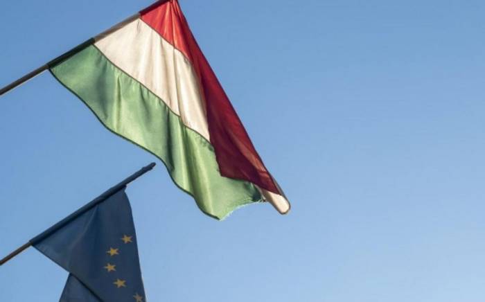 Венгрия заблокировала новый пакет санкций ЕС в отношении России
