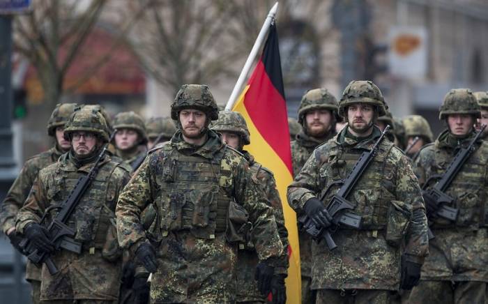 Германия намерена тратить еще больше на оборону
