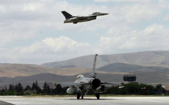 СМИ: Поставка США новых F-16 Турции может затянуться на несколько лет

