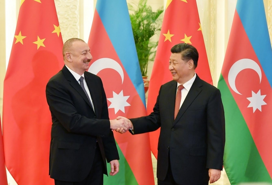 Ильхам Алиев направил поздравительное послание Си Цзиньпину