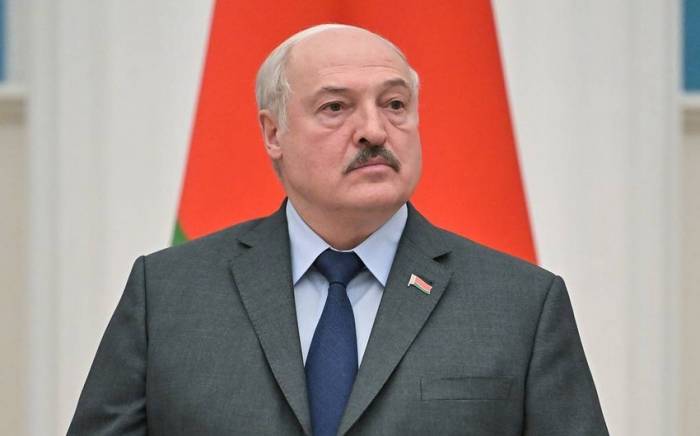 Лукашенко примет участие в следующих выборах президента Беларуси
