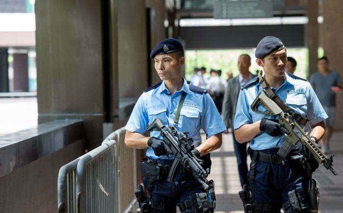 В Гонконге задержали двух туристов после обнаружения в их номере отеля 132 кг кокаина
