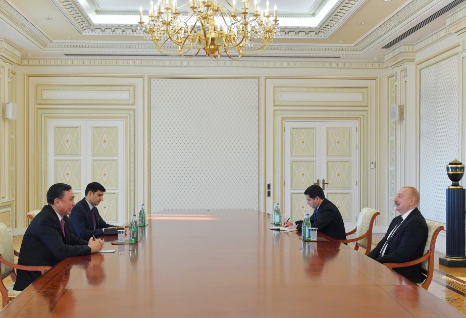 Ильхам Алиев принял генерального секретаря Организации тюркских государств 