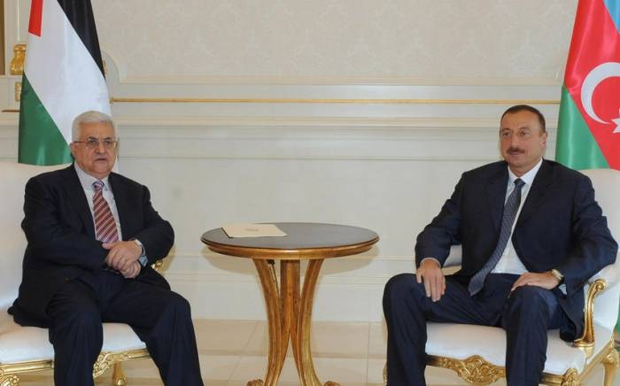 Президент Палестины поздравил Ильхама Алиева с победой на выборах
