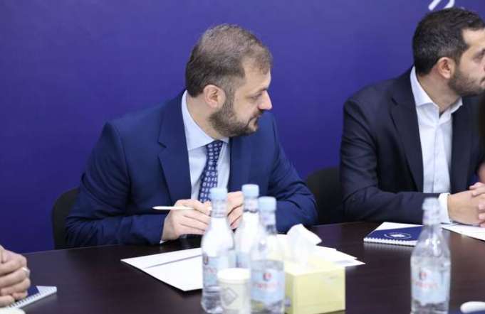 Новым министром экономики Армении стал Геворг Папоян