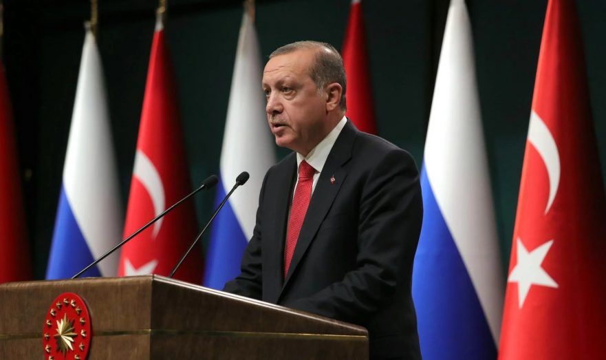 Эрдоган заявил, что ведет переговоры о мире на Украине с Путиным и Зеленским