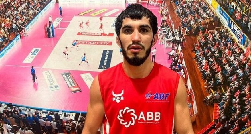 Азербайджанский боксер одержал вторую победу на турнире в Италии
