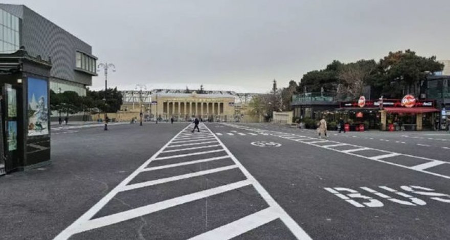 Перед Республиканским стадионом имени Тофига Бахрамова создана специальная зона для автобусов