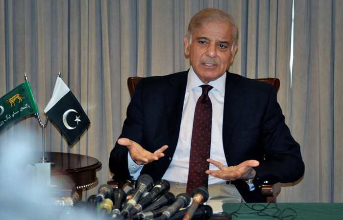 Новым премьер-министром Пакистана избран Шахбах Шариф
