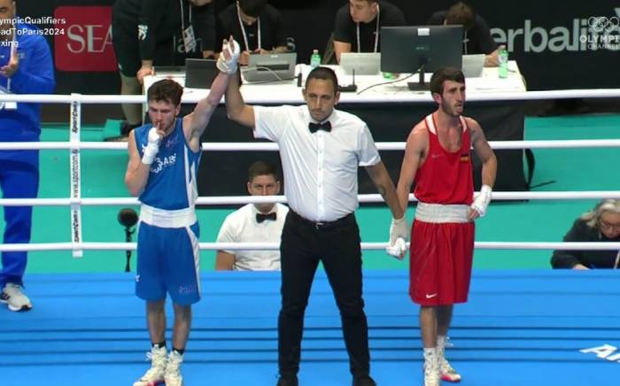 Азербайджанский боксер одержал в Италии убедительную победу над соперником из Армении
