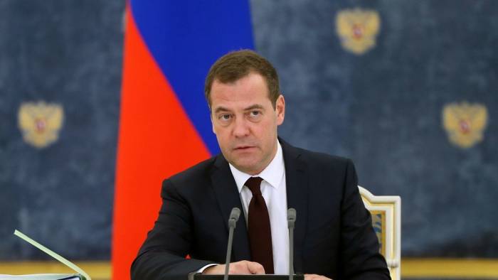 Медведев заявил о подготовке Германии к войне с Россией
