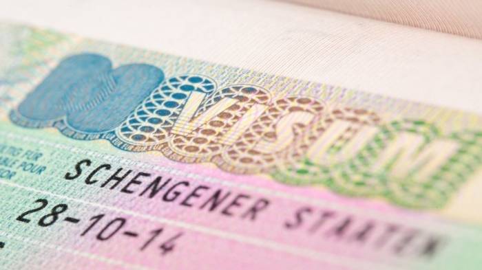 Болгария и Румыня частично вошли в Шенген
