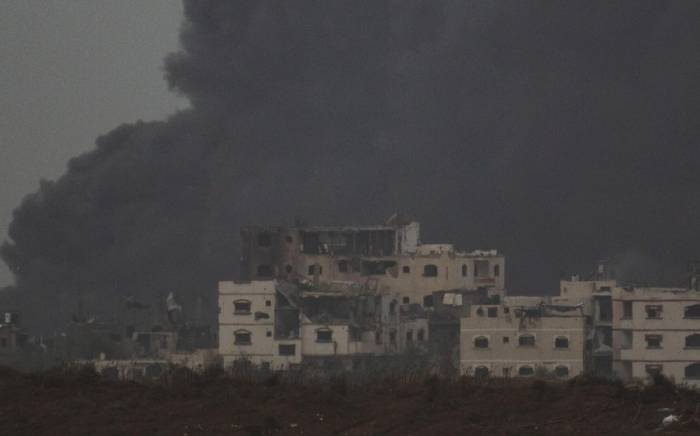 Свыше 30 человек погибли при атаке Израиля на Алеппо
